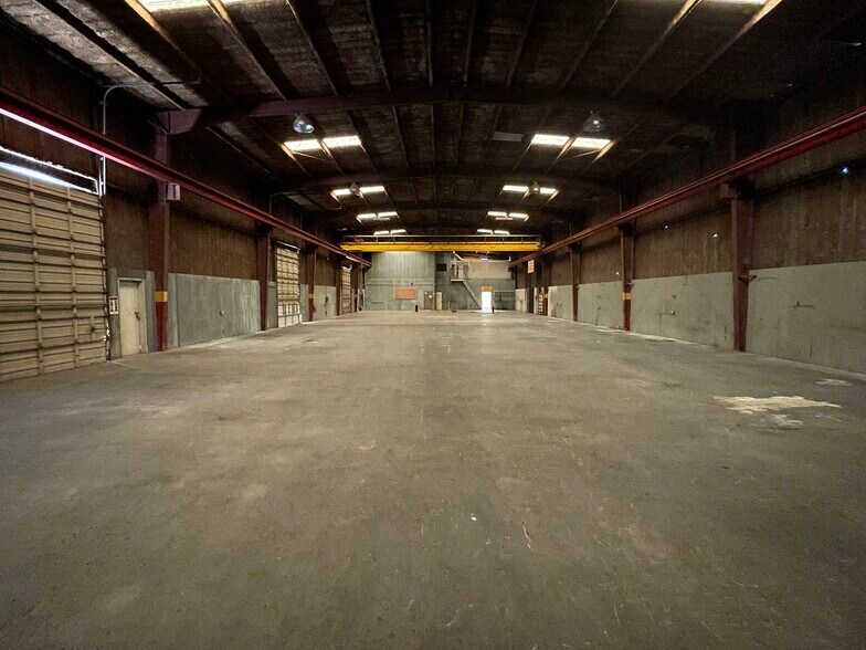 More Photos Of 2434 Etring Ave, Corpus Christi Warehouse For Sale