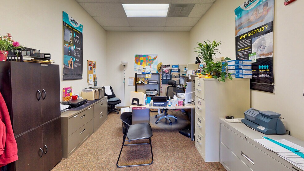 More Photos Of 150 Kendall Point Dr, Oswego Manufacturing For Lease