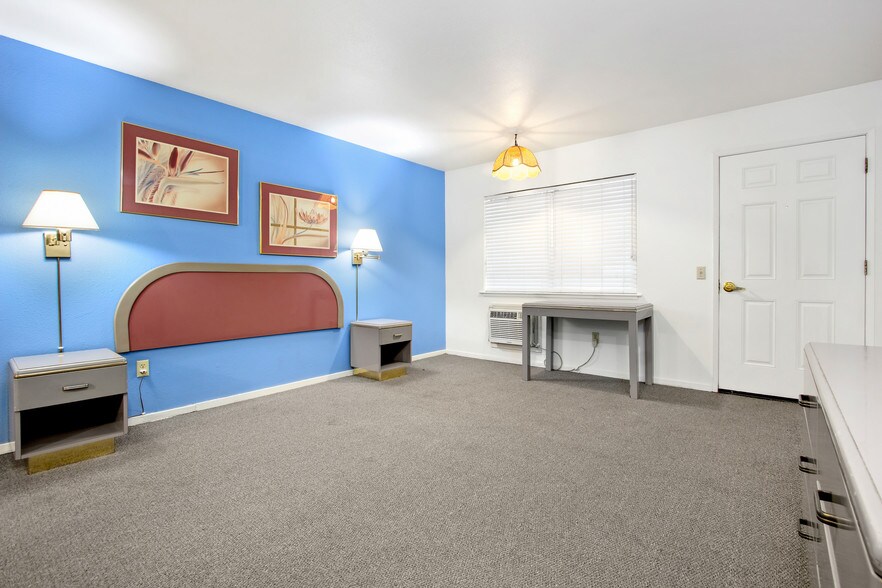 More Photos Of 6350 State Highway 193, Georgetown Hotel For Sale