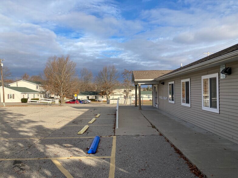 More Photos Of 600 Bennett St, Rose City Medical For Sale