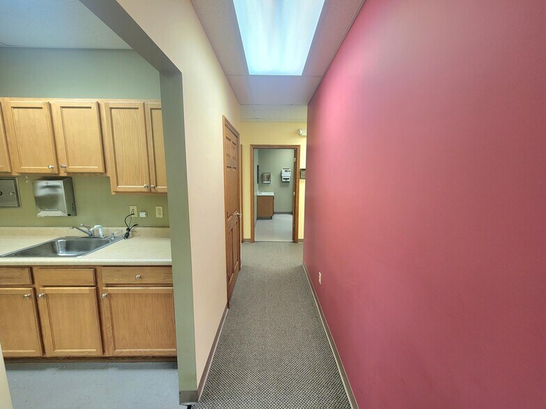 More Photos Of 11376 Broadway, Crown Point Office For Sale