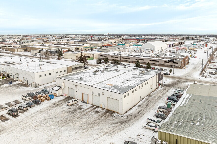 More Photos Of 11550 154th St NW, Edmonton Warehouse For Lease