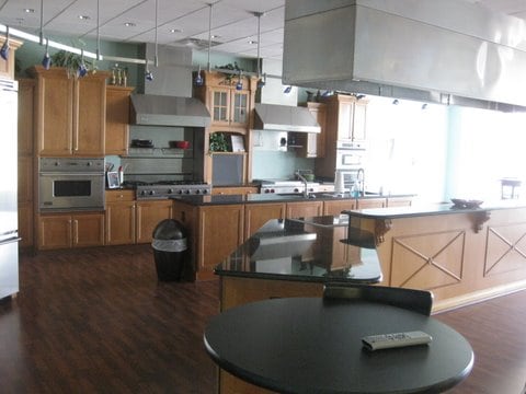 More Photos Of 1035 E Brandon Blvd, Brandon Office For Lease