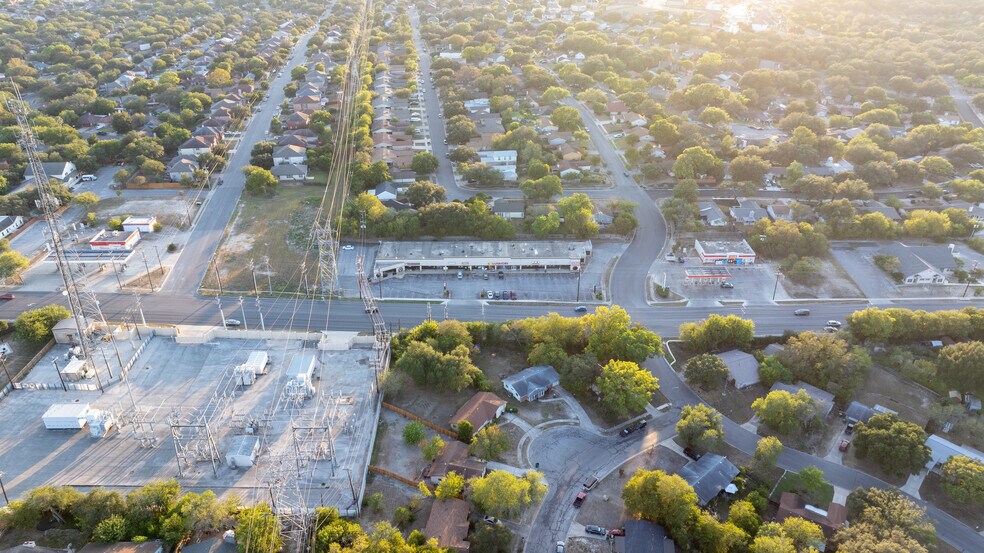 More Photos Of 12107 Toepperwein Rd, San Antonio Unknown For Sale