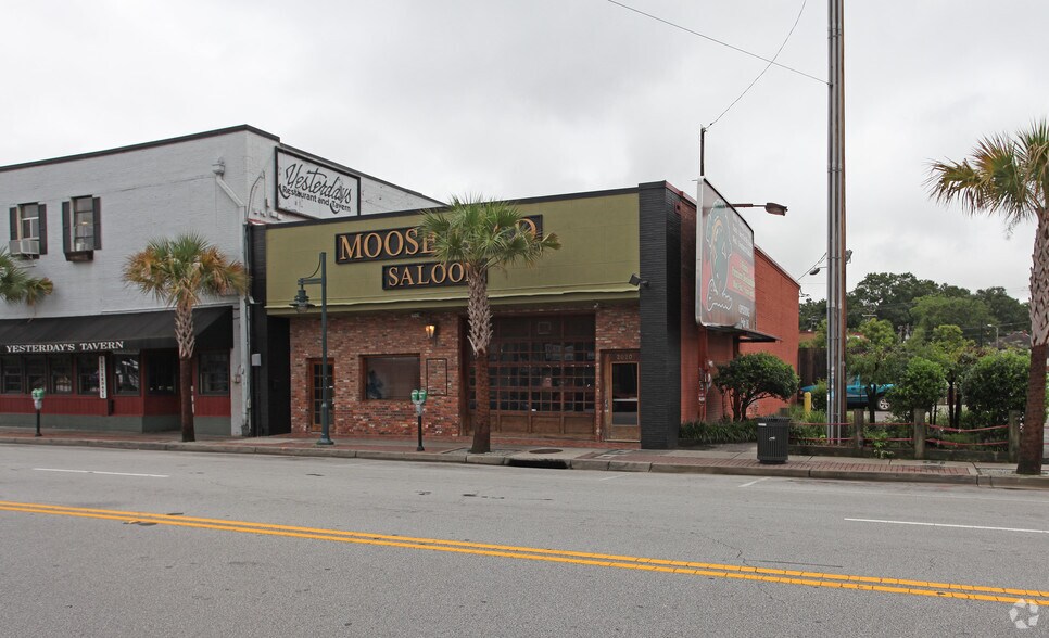 More Photos Of 2020 Devine St, Columbia Storefront For Lease