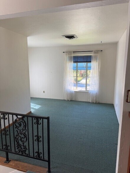 More Photos Of 2151 Santa Clara Ave, Alameda Office For Lease