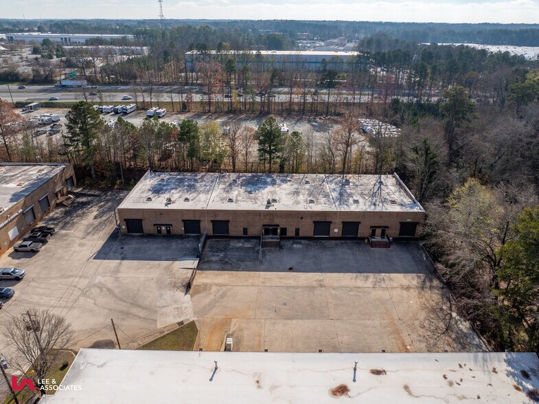 Primary Photo Of 1840 Tucker Industrial Rd, Tucker Light Distribution For Sale