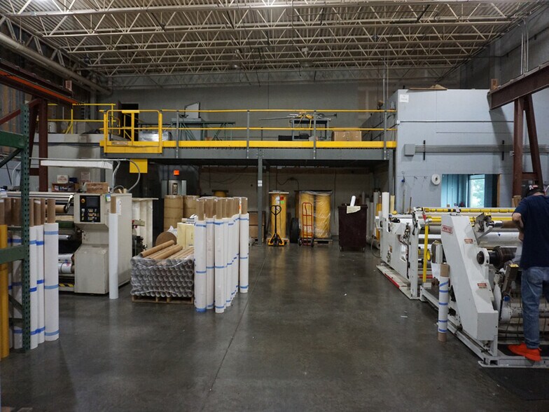 More Photos Of 4145 Courtney Rd, Franksville Light Manufacturing For Lease