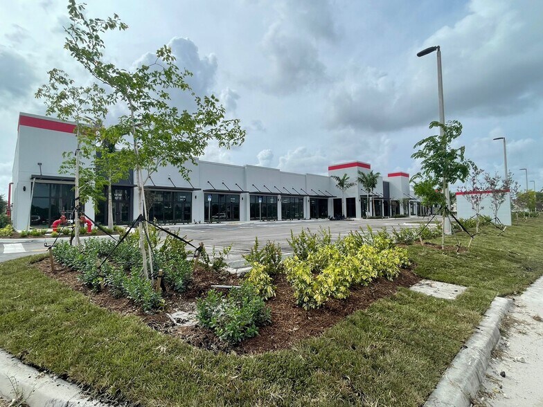 More Photos Of 19184 NW 27th Ave, Miami Gardens Storefront For Lease