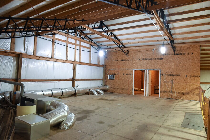 More Photos Of 101 E Byrd Rd, Hartselle Office For Lease