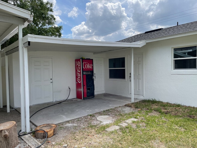 More Photos Of 1005 N Church Ave, Mulberry Medical For Lease