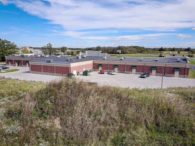 More Photos Of 530-550 Walton Dr, Plymouth Storefront For Lease