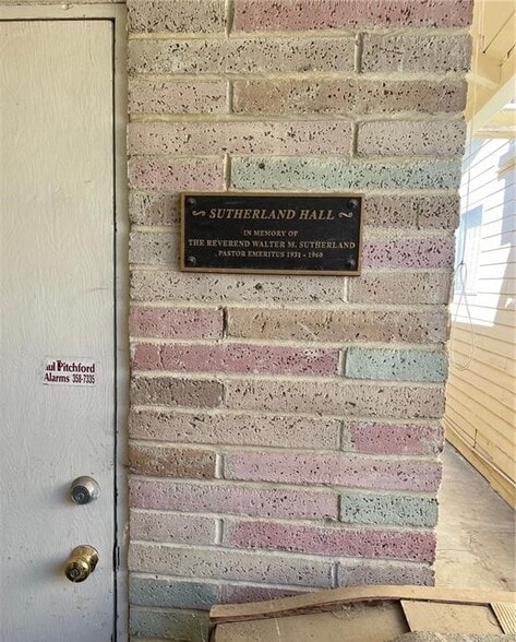 More Photos Of 607 Trinity Ave, Chowchilla Religious Facility For Sale