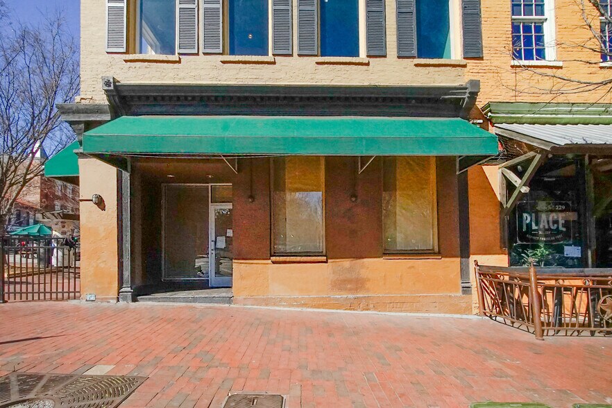 More Photos Of 225 E Broad St, Athens Storefront For Lease