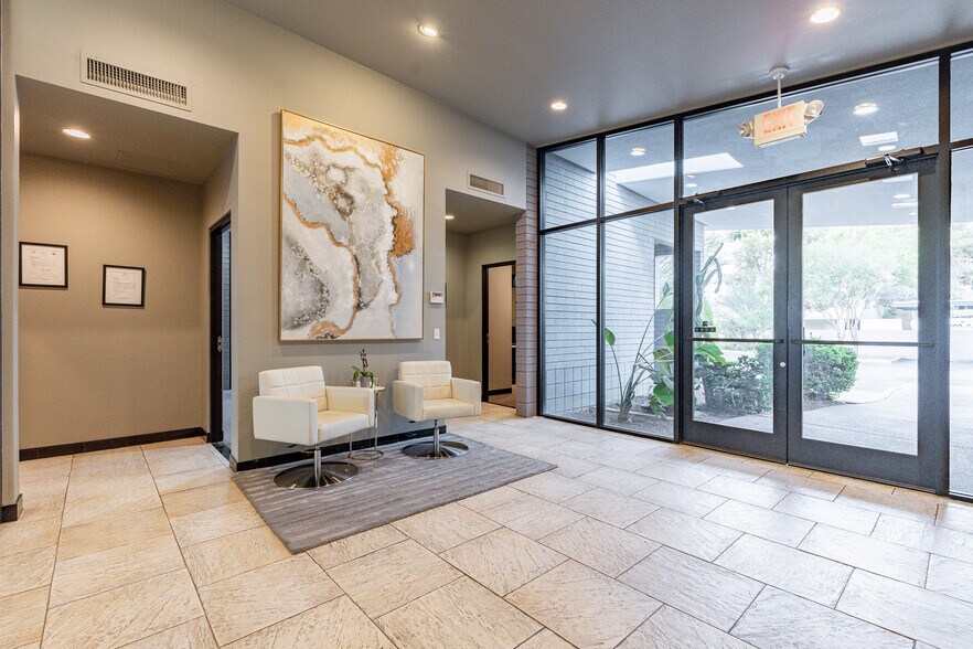 More Photos Of 1702 E McNair Dr, Tempe Office Residential For Lease