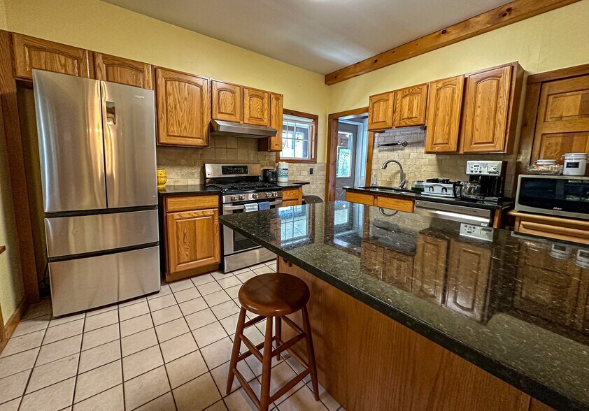 More Photos Of 365 E River Dr, Lake Luzerne Hotel For Sale