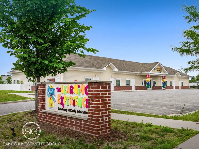 Primary Photo Of 395 Willard Ave, Newington Daycare Center For Sale