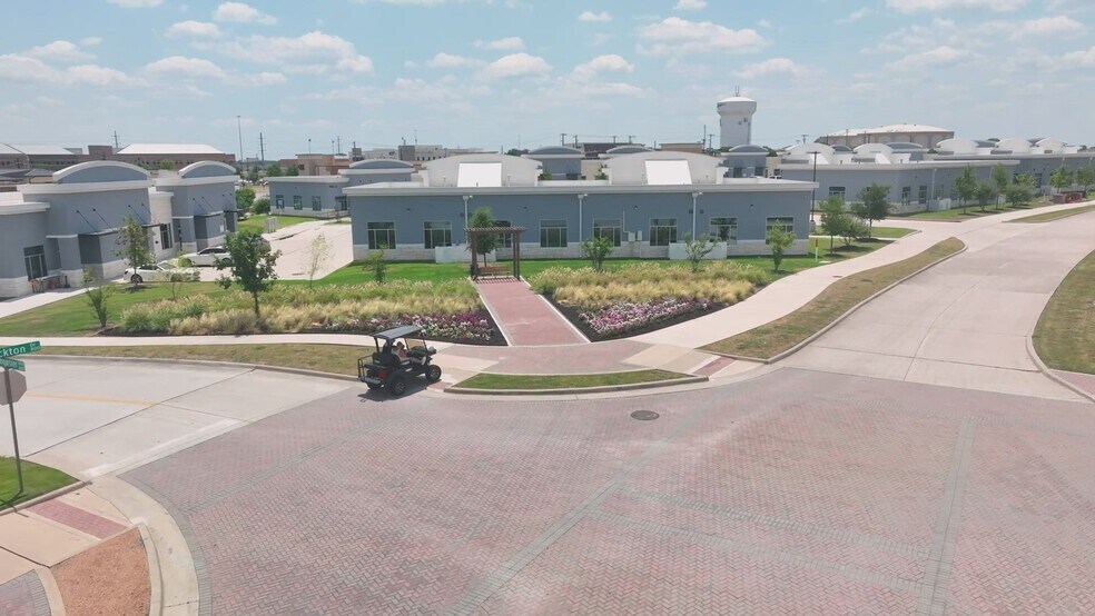 More Photos Of 945 Stockton Dr, Allen Medical For Sale