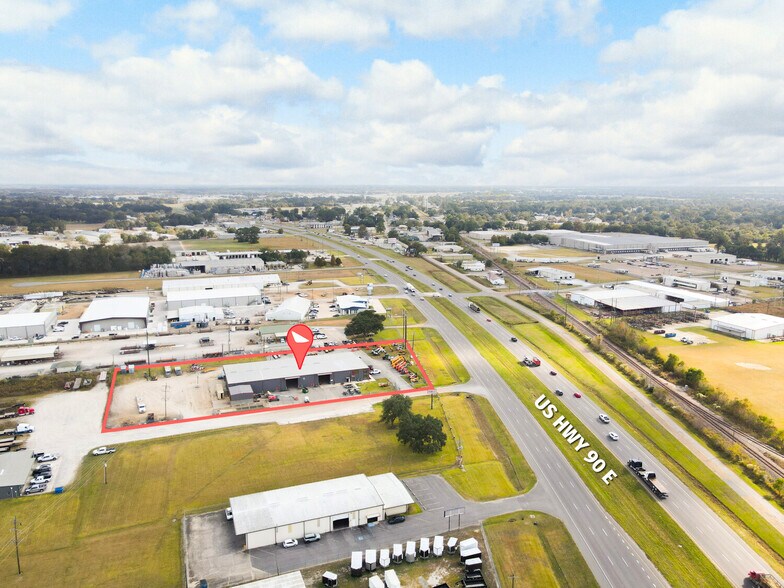 More Photos Of 3721 Highway 90 E, Broussard Light Distribution For Lease
