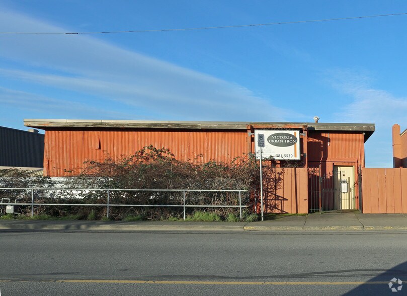 More Photos Of 1908 Store St, Victoria Manufacturing For Lease