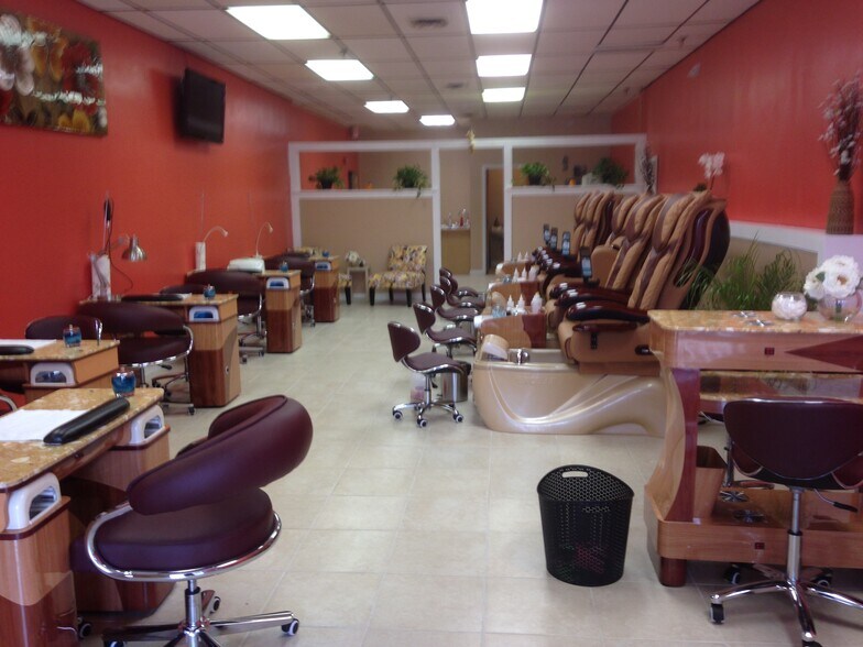 More Photos Of , Holyoke General Retail For Sale