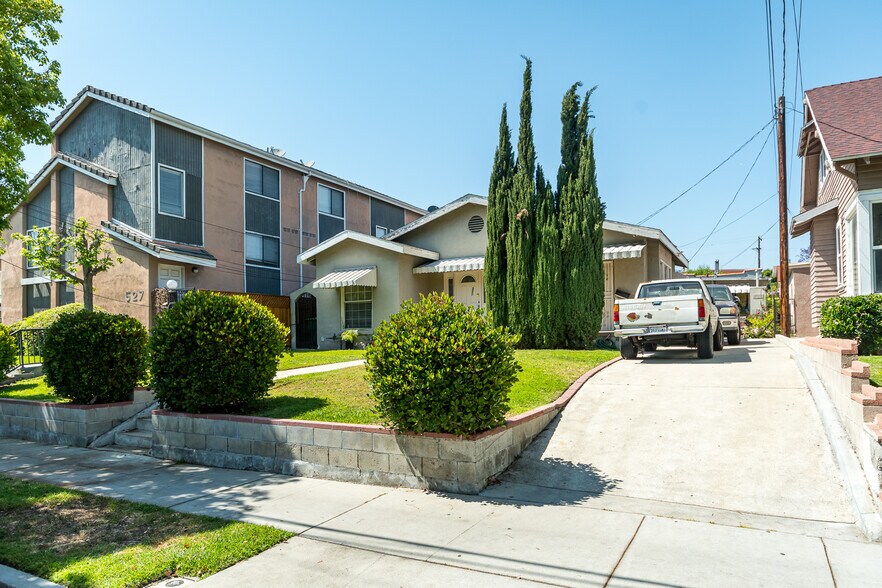 More Photos Of 529 Raleigh St, Glendale Apartments For Sale