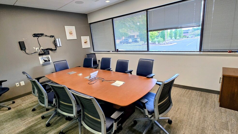 More Photos Of 355 Business Center Dr, Horsham Township Office For Sale