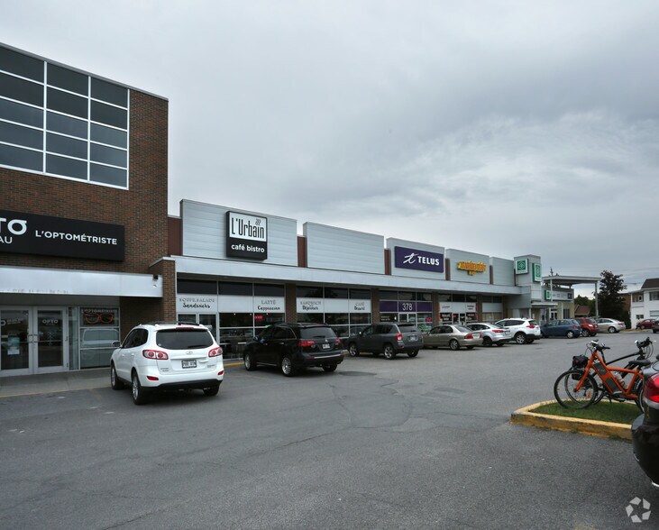 More Photos Of 378-390 Boul Maloney E, Gatineau General Retail For Sale