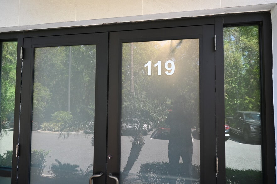 More Photos Of 3370 Rouse Rd, Orlando Storefront For Sale