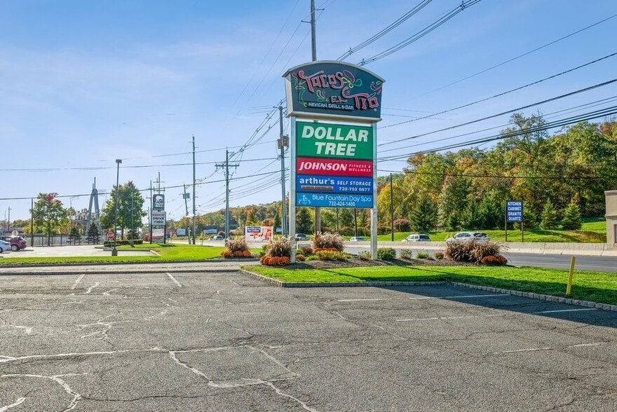 More Photos Of 215 US Highway 22, Green Brook Unknown For Lease