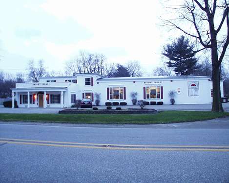 More Photos Of 7425 Westfield Blvd, Indianapolis Showroom For Lease