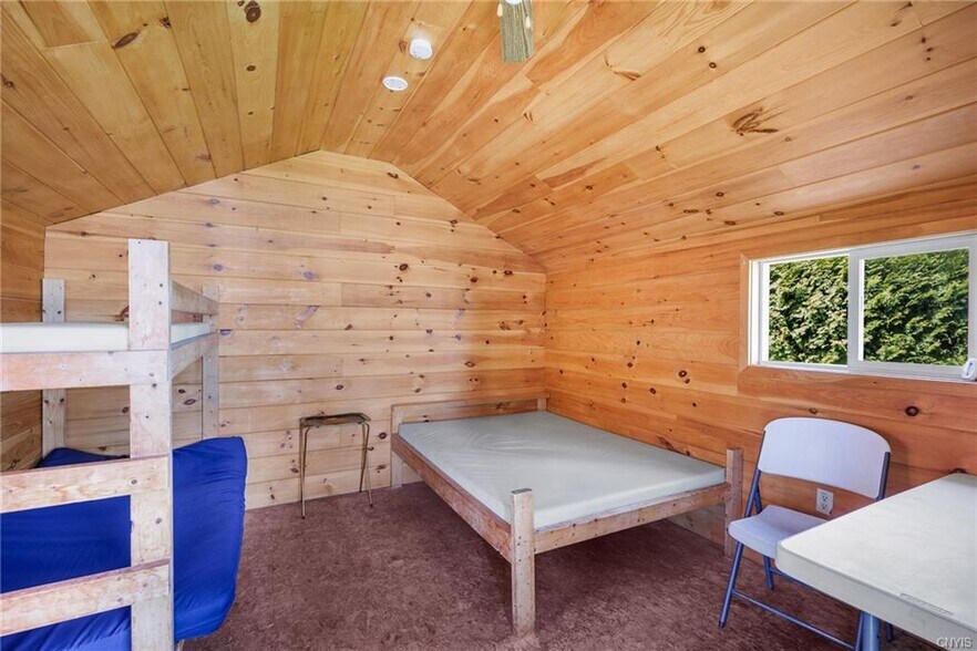 More Photos Of 2468 County Route 6, Hammond Hotel For Sale