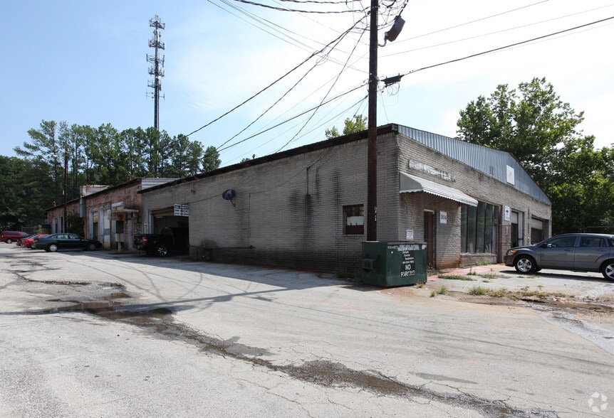 More Photos Of 1796 Glenvale Pl, Decatur Service For Lease