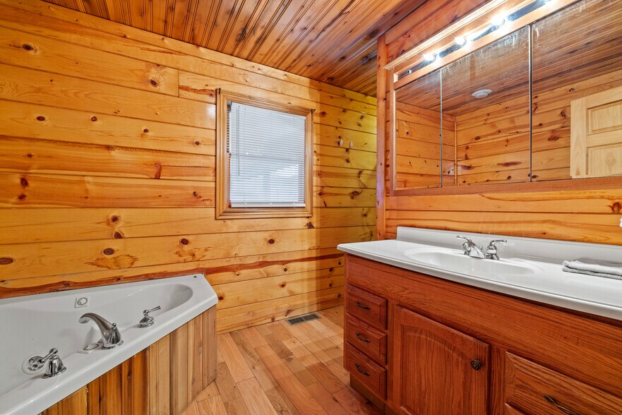 More Photos Of 2374 Murphy Fork Rd, Hazel Green Lodge Meeting Hall For Sale