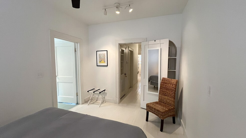 More Photos Of 3413 N State St, Jackson Office Residential For Sale