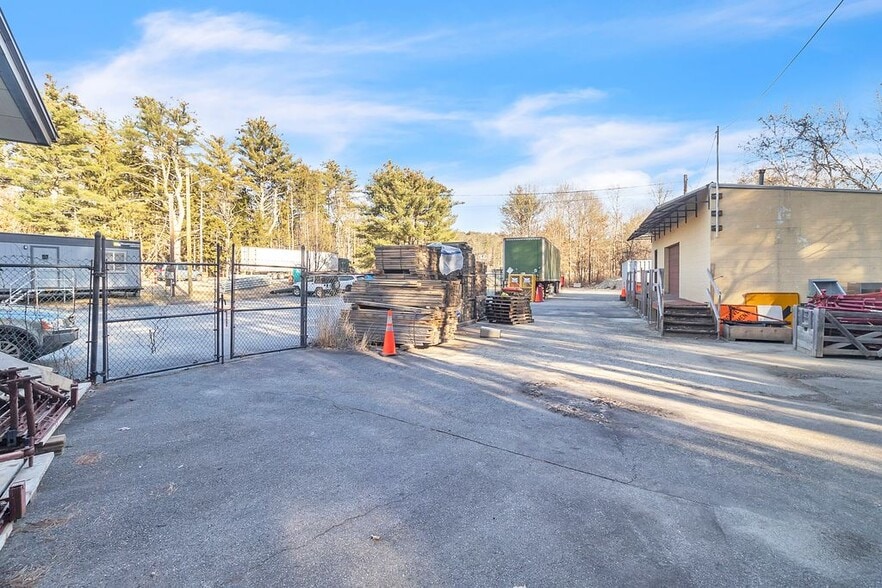 More Photos Of , Ware General Retail For Sale