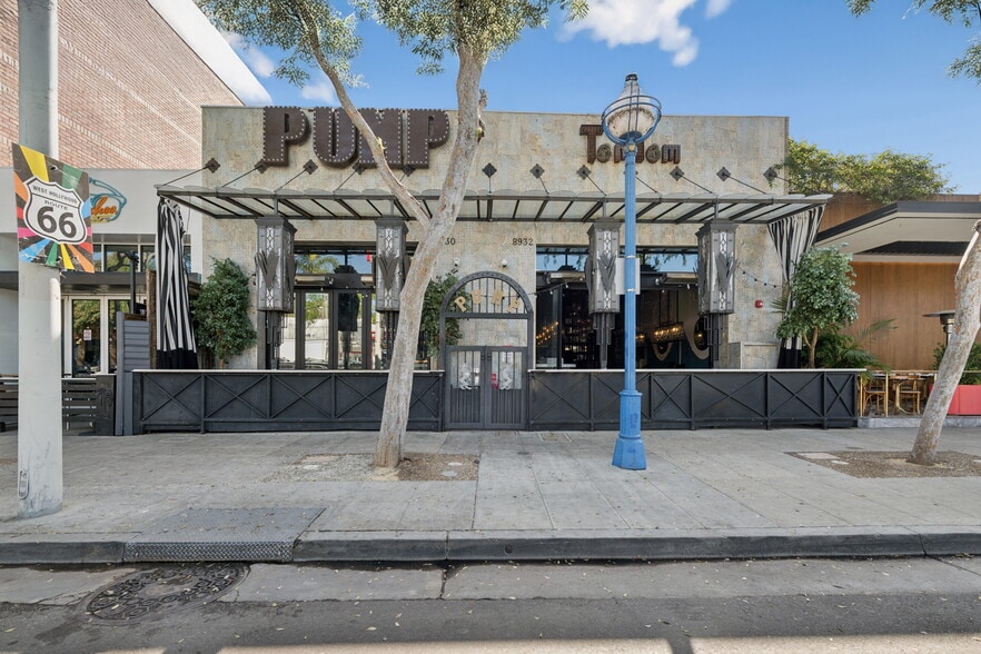 Primary Photo Of 8928-8930 Santa Monica Blvd, West Hollywood Restaurant For Lease