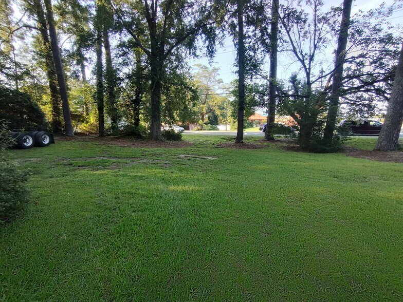 More Photos Of 406 Courtland Dr, Sanford Land For Sale