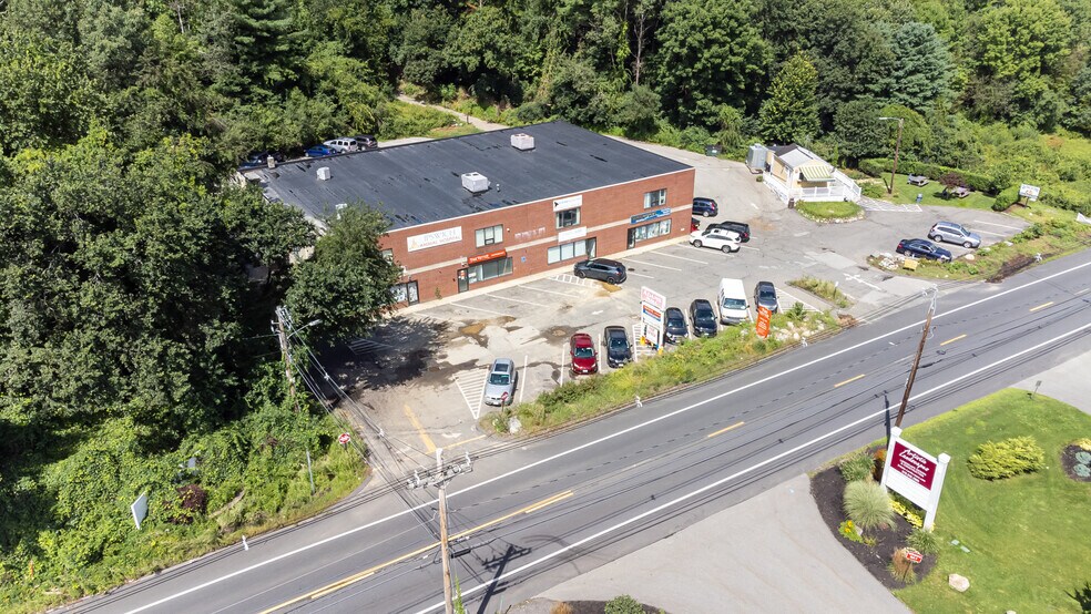 More Photos Of 116 Newburyport Tpke, Rowley Storefront Retail Office For Lease