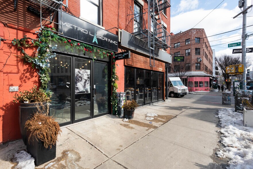 More Photos Of 251-253 Metropolitan Ave, Brooklyn Apartments For Lease