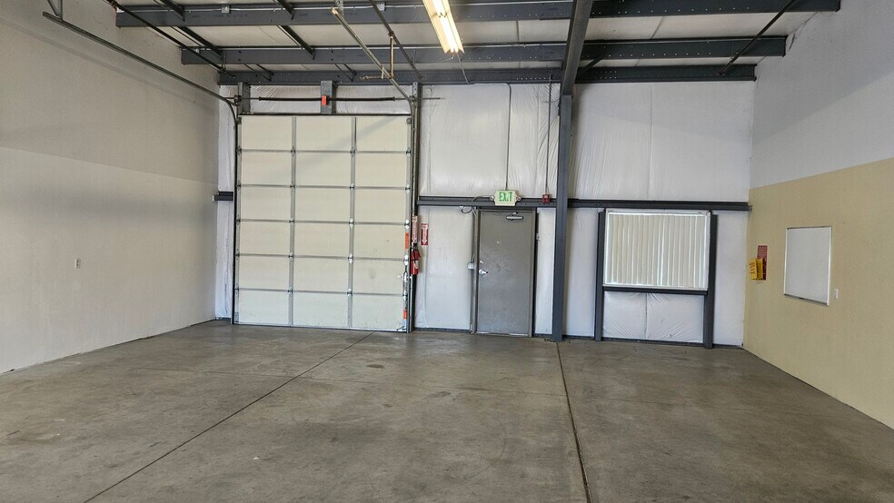 More Photos Of 3020 W 500 S, Salt Lake City Light Manufacturing For Lease
