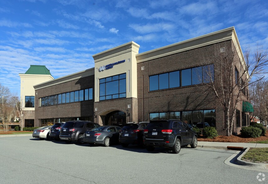 More Photos Of 1400 Eastchester Dr, High Point Office For Sale