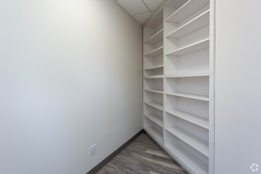 More Photos Of 520 Franklin Ave, Garden City Medical For Lease