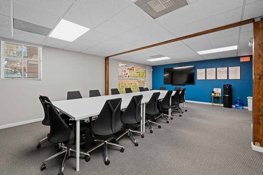 More Photos Of 3185 Lakeside Dr, Reno Office For Sale