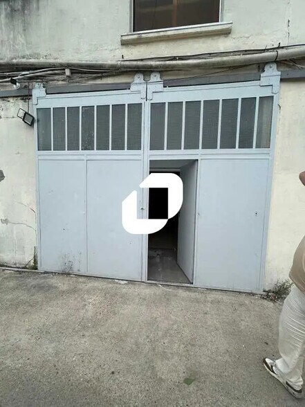 More Photos Of 130 Rue Du Lieutenant Petit Leroy, Chevilly-Larue Office For Lease