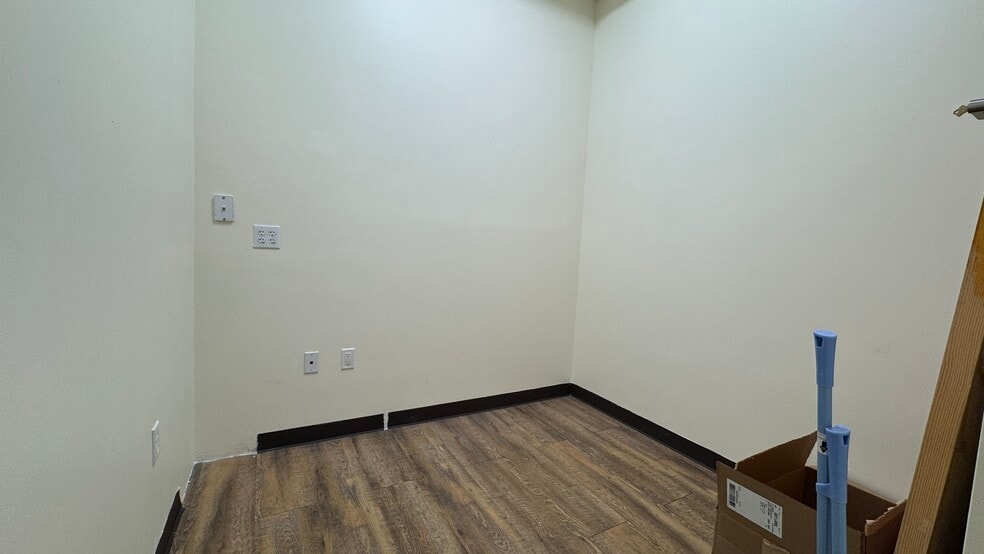 More Photos Of 13101-131-05 40th Rd, Flushing Apartments For Sale