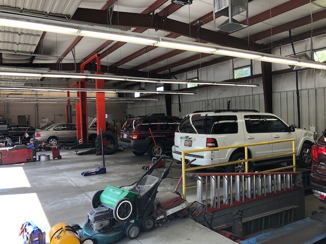 More Photos Of 1915 S Redwood Rd, Salt Lake City Auto Repair For Sale