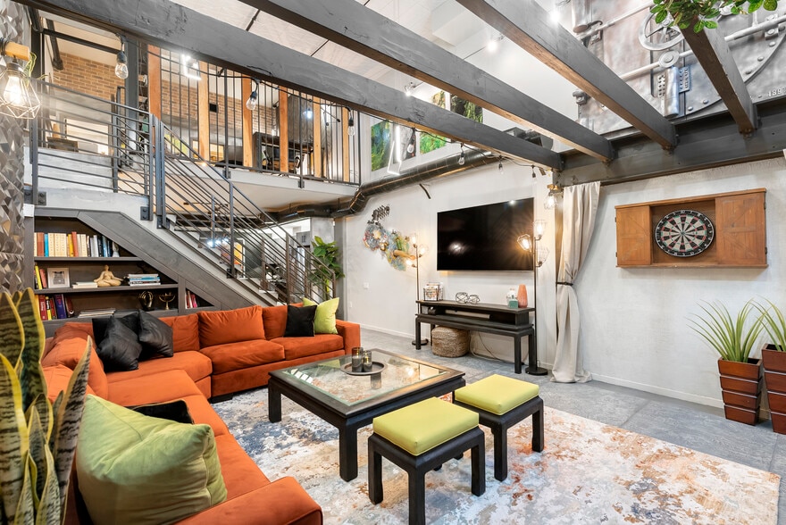 More Photos Of 302-390 11th Ave, San Diego Apartments For Sale