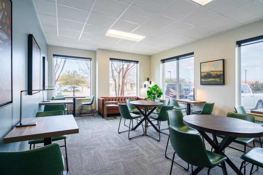 More Photos Of 6401 W Eldorado Pky, McKinney Coworking Space