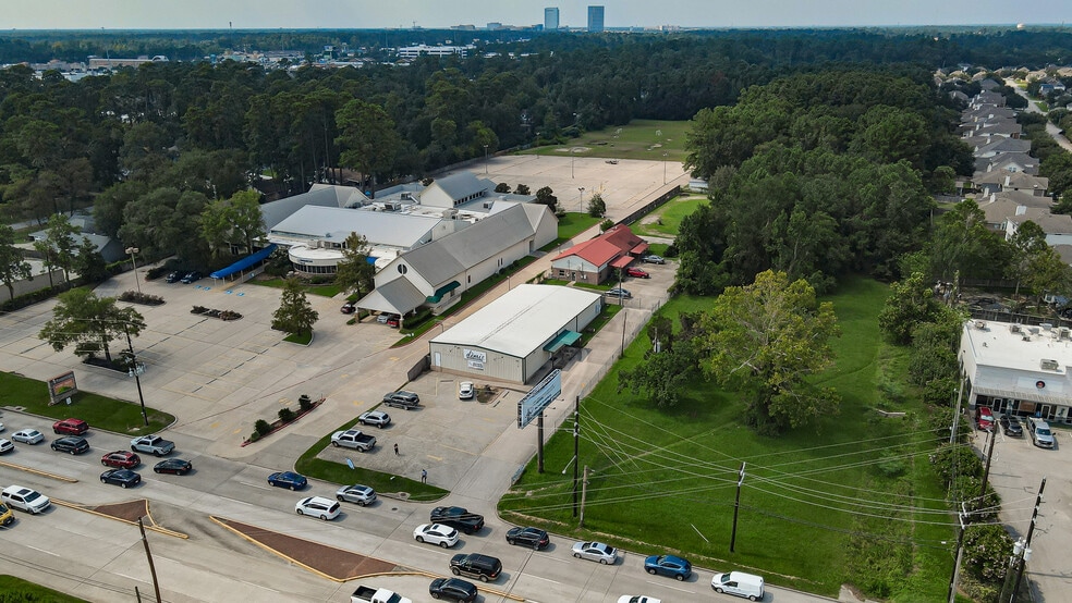 More Photos Of 409 Rayford Rd, Spring Freestanding For Sale